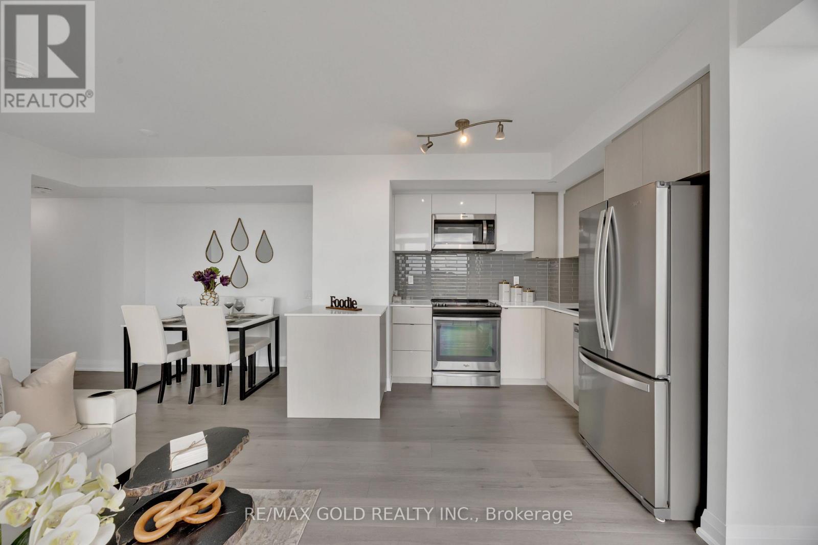 1305 - 1461 Lawrence Avenue W, Toronto, Ontario  M6L 0A6 - Photo 36 - W13414514