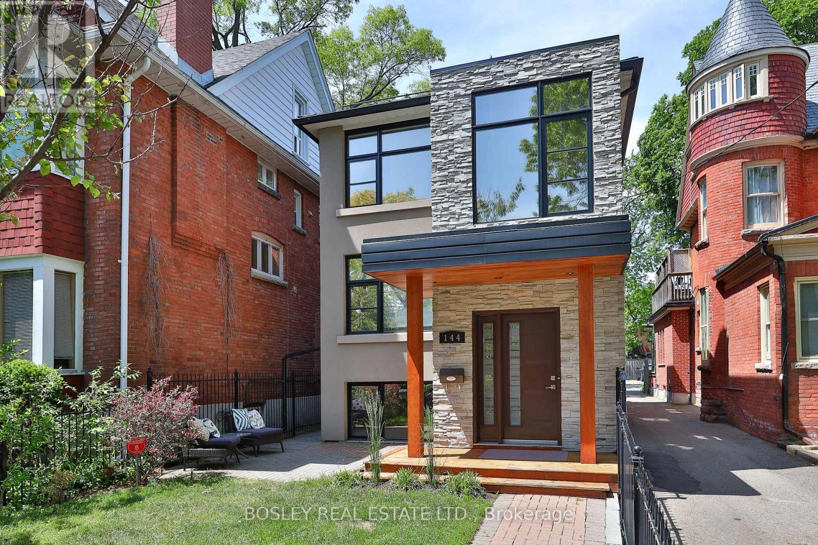 LOWER - 144 EVELYN AVENUE, Toronto, Ontario