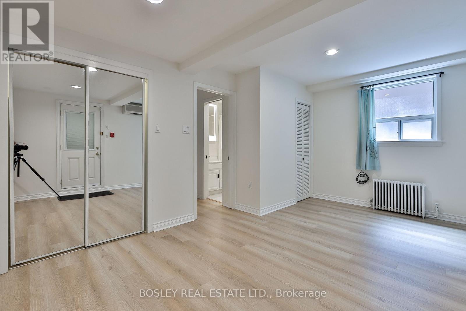 Lower - 144 Evelyn Avenue, Toronto, Ontario  M6P 2Z7 - Photo 3 - W13414518