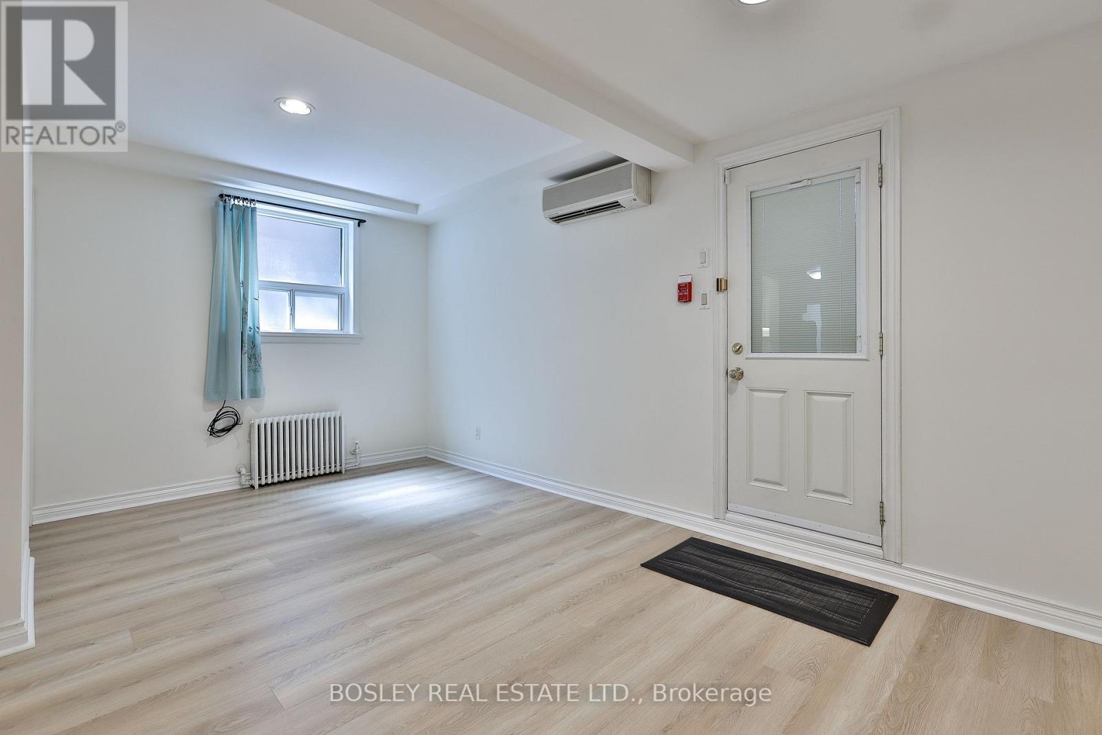 Lower - 144 Evelyn Avenue, Toronto, Ontario  M6P 2Z7 - Photo 4 - W13414518