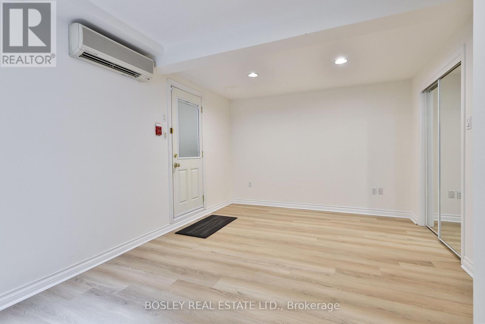 Lower - 144 Evelyn Avenue, Toronto, Ontario  M6P 2Z7 - Photo 6 - W13414518