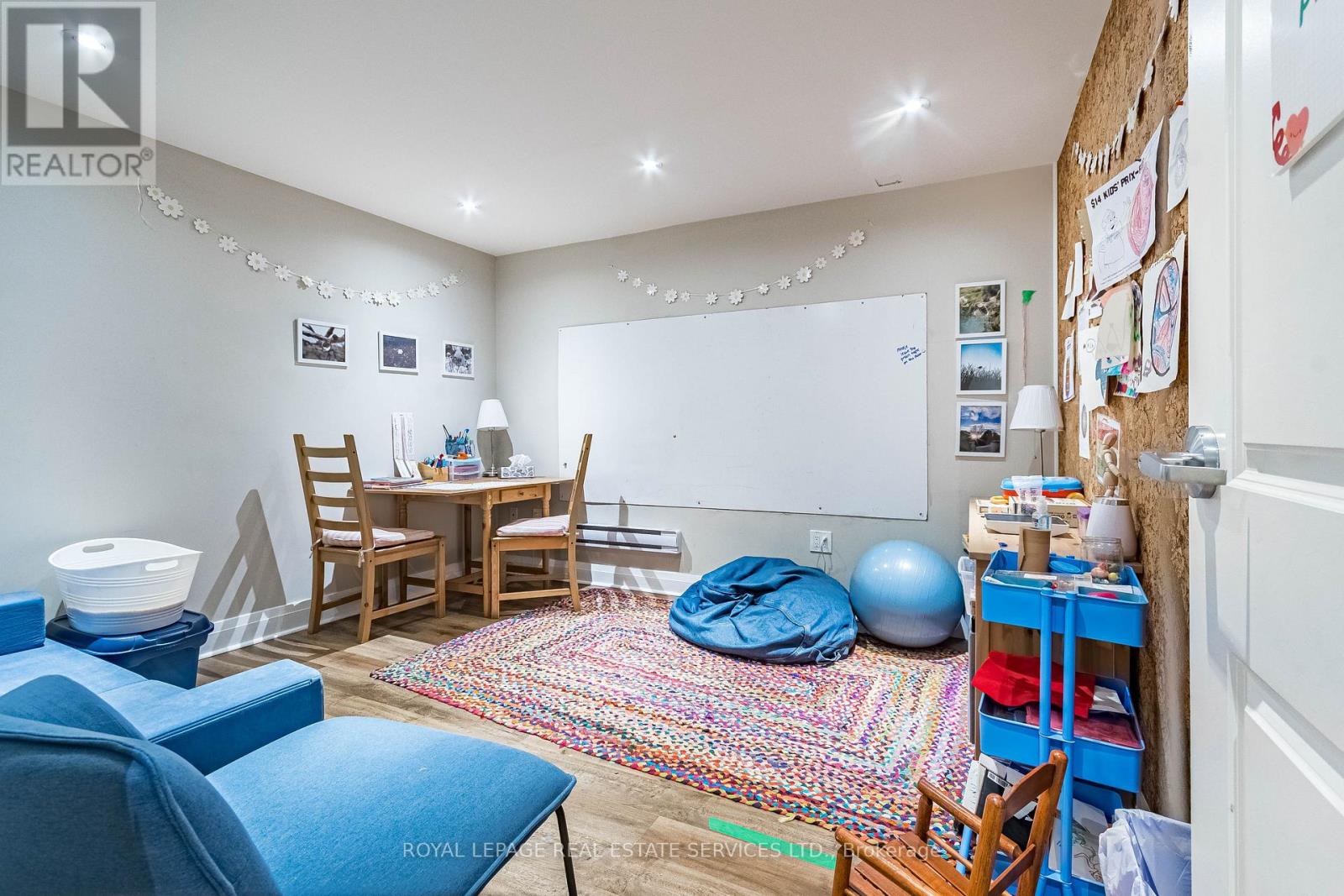 357 Jane Street, Toronto, Ontario  M6S 3Z2 - Photo 14 - W13414552