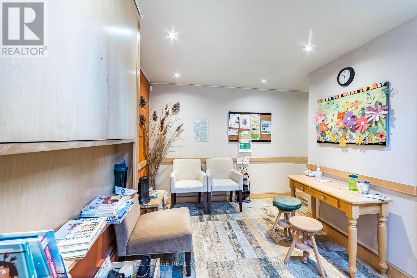 357 Jane Street, Toronto, Ontario  M6S 3Z2 - Photo 16 - W13414552