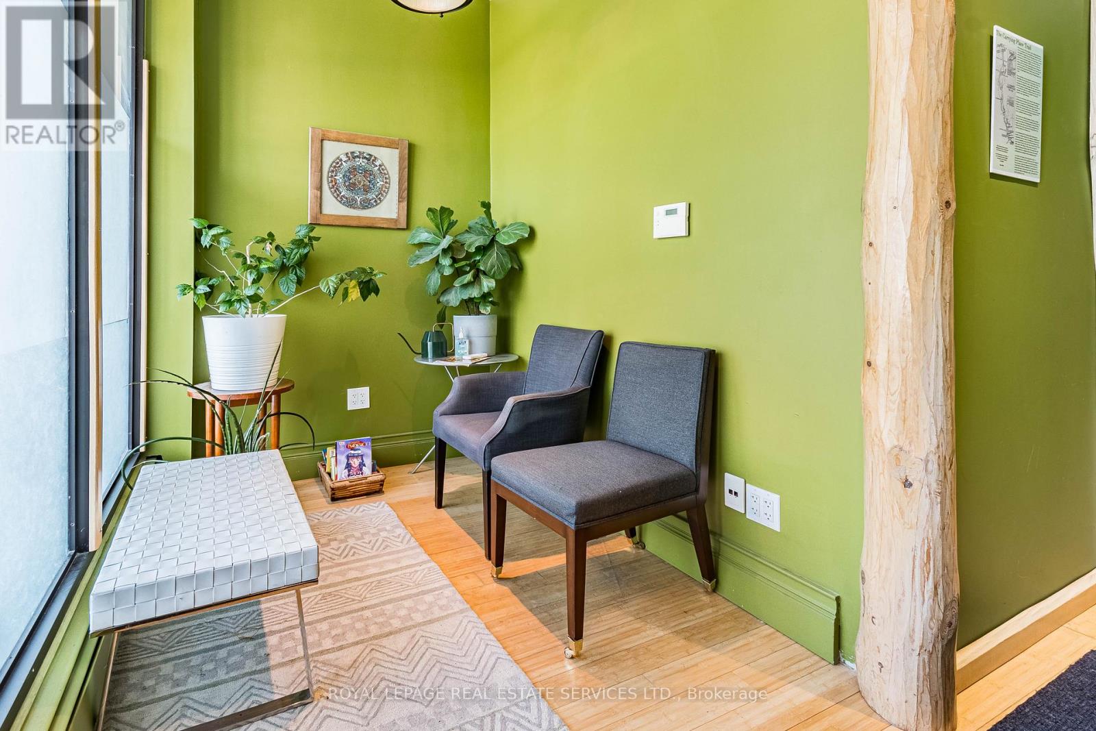 357 Jane Street, Toronto, Ontario  M6S 3Z2 - Photo 5 - W13414552