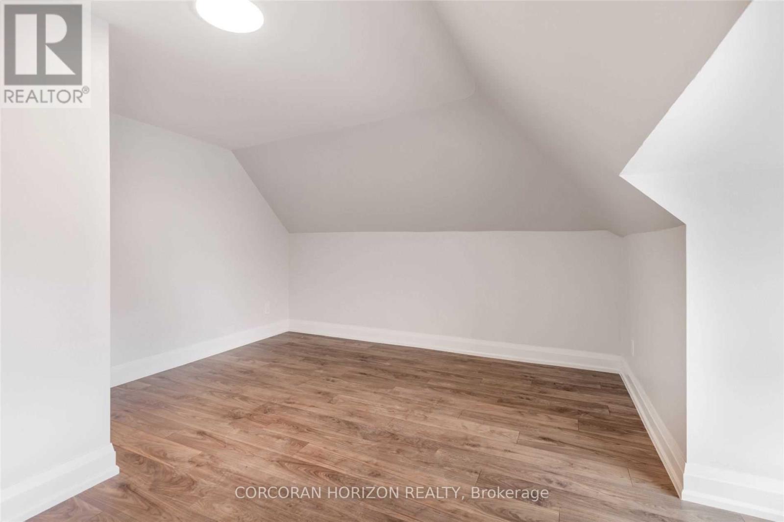 2261 Dundas Street W, Toronto, Ontario  M6R 1X6 - Photo 25 - W13414556