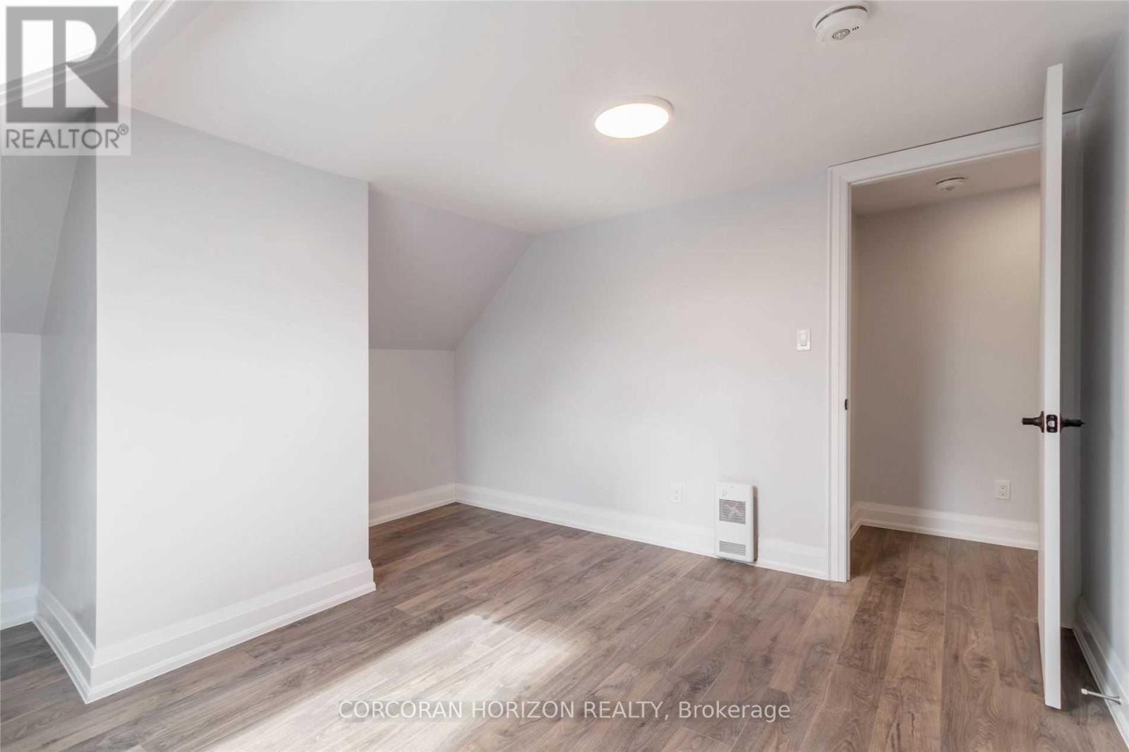 2261 Dundas Street W, Toronto, Ontario  M6R 1X6 - Photo 27 - W13414556