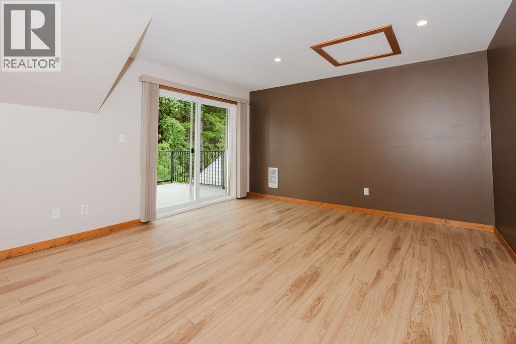 279 Lark Road, Gibsons, British Columbia  V0N 1V4 - Photo 21 - R3132974