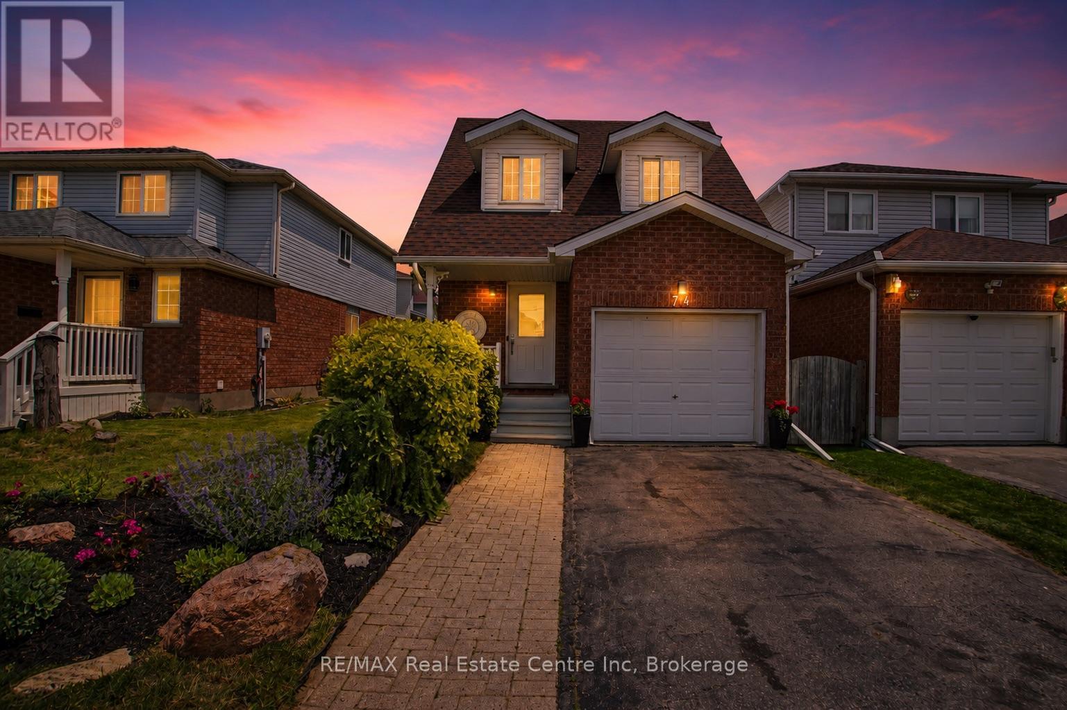 74 ACTIVA AVENUE, Kitchener, Ontario