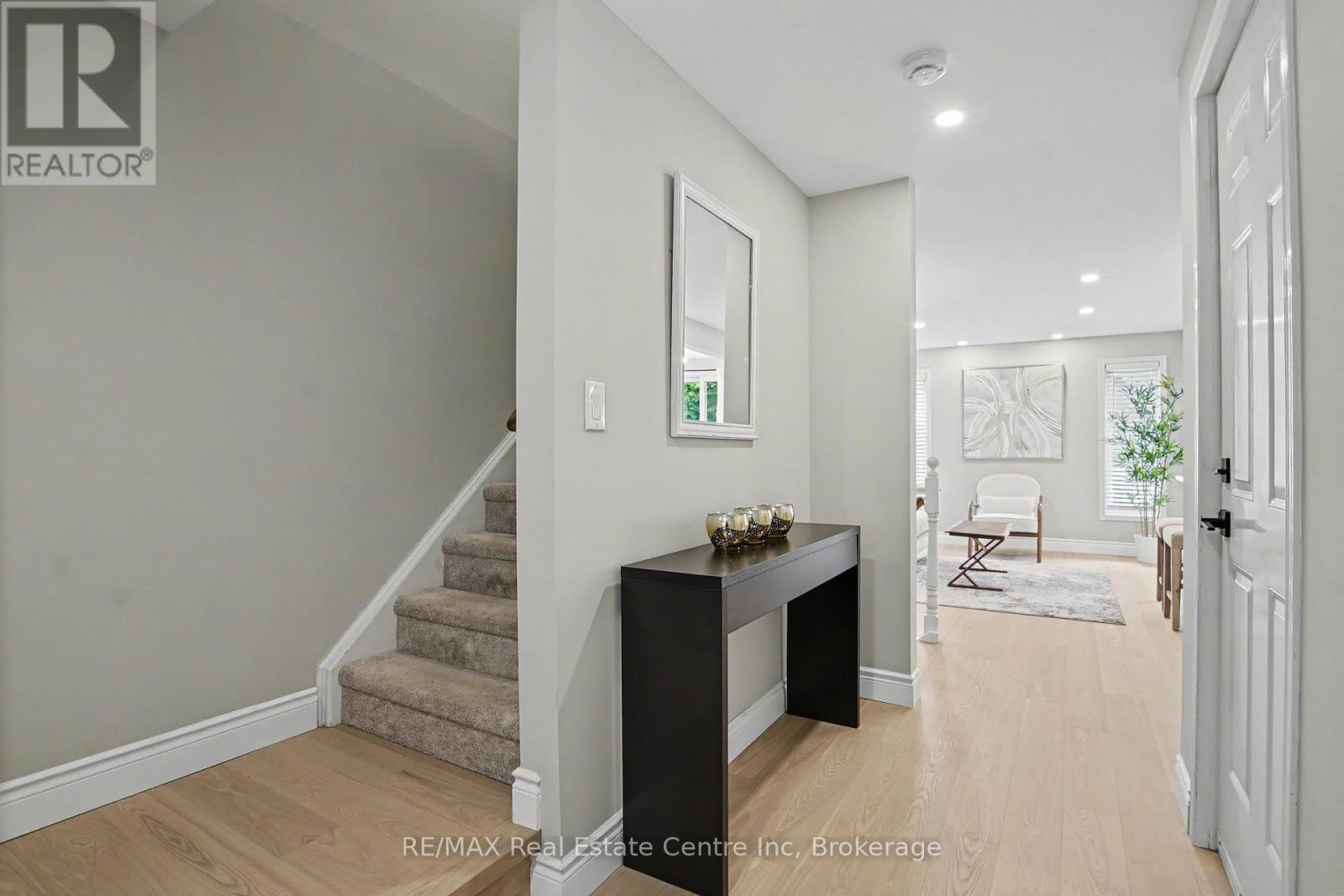 74 Activa Avenue, Kitchener, Ontario  N2E 3R4 - Photo 8 - X13414770
