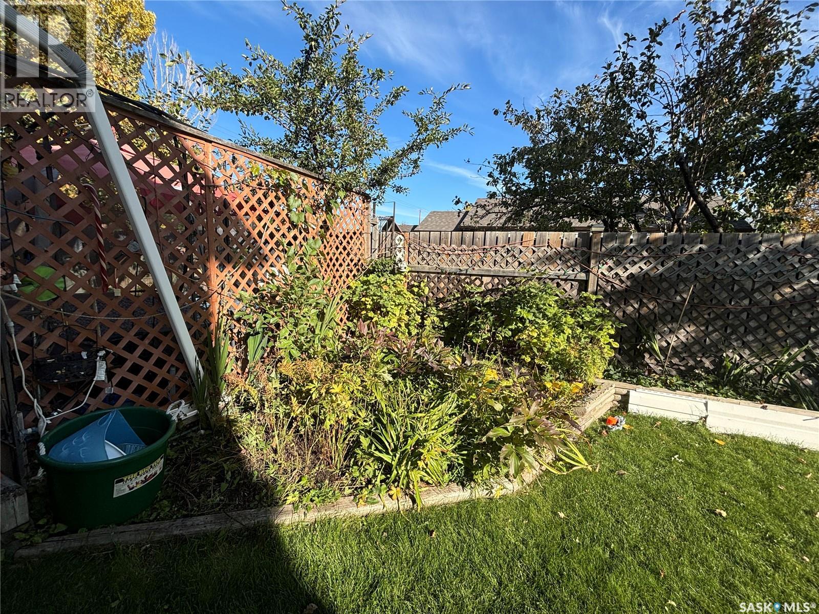 2216 20th Street W, Saskatoon, Saskatchewan  S7M 1B1 - Photo 34 - SK038627