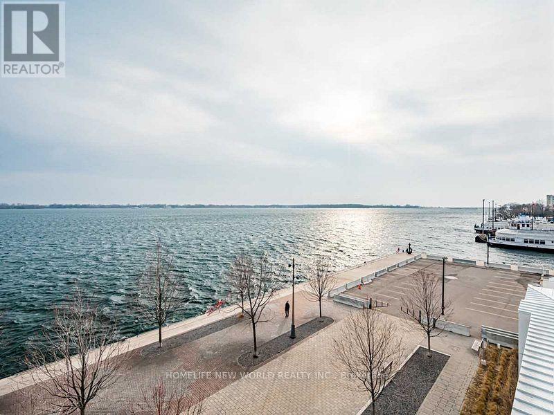406 - 29 Queens Quay E, Toronto, Ontario  M5E 0A4 - Photo 14 - C13414704