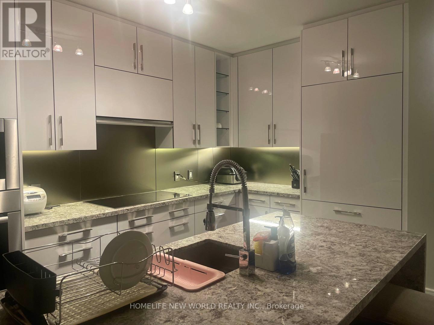 406 - 29 Queens Quay E, Toronto, Ontario  M5E 0A4 - Photo 18 - C13414704