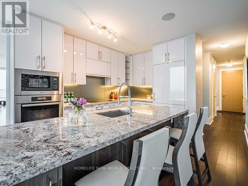 406 - 29 Queens Quay E, Toronto, Ontario  M5E 0A4 - Photo 3 - C13414704
