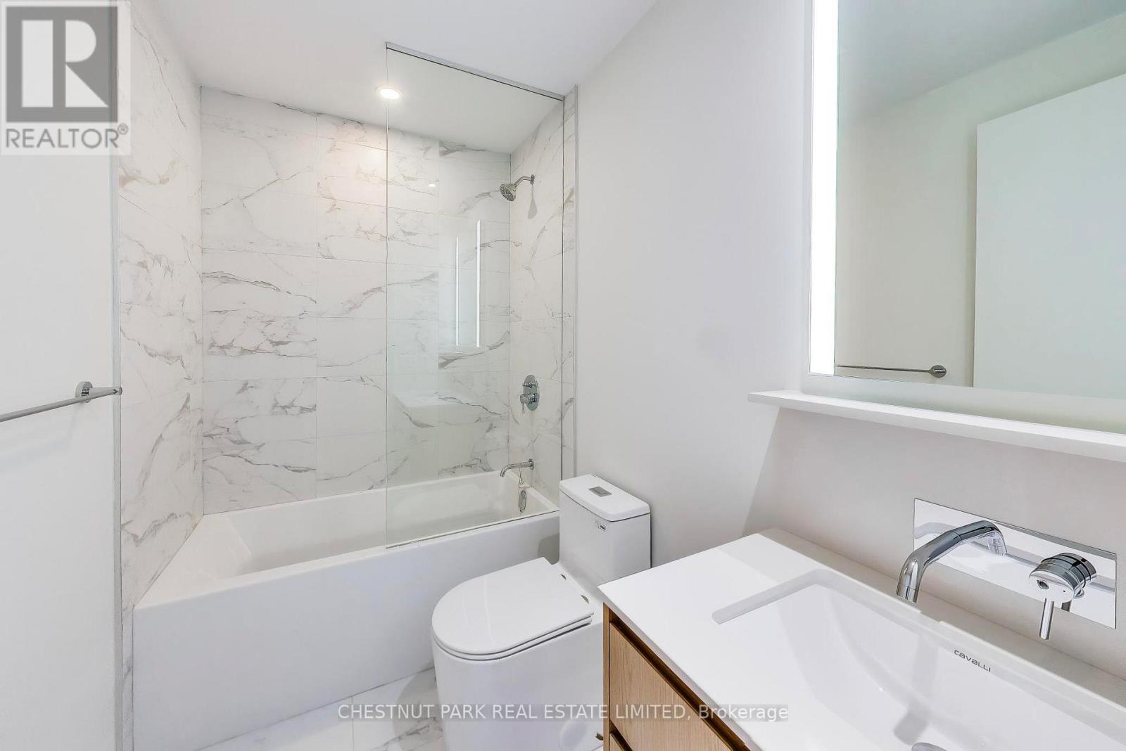 901 - 328 Dupont Street, Toronto, Ontario  M5R 1V9 - Photo 11 - C13414710