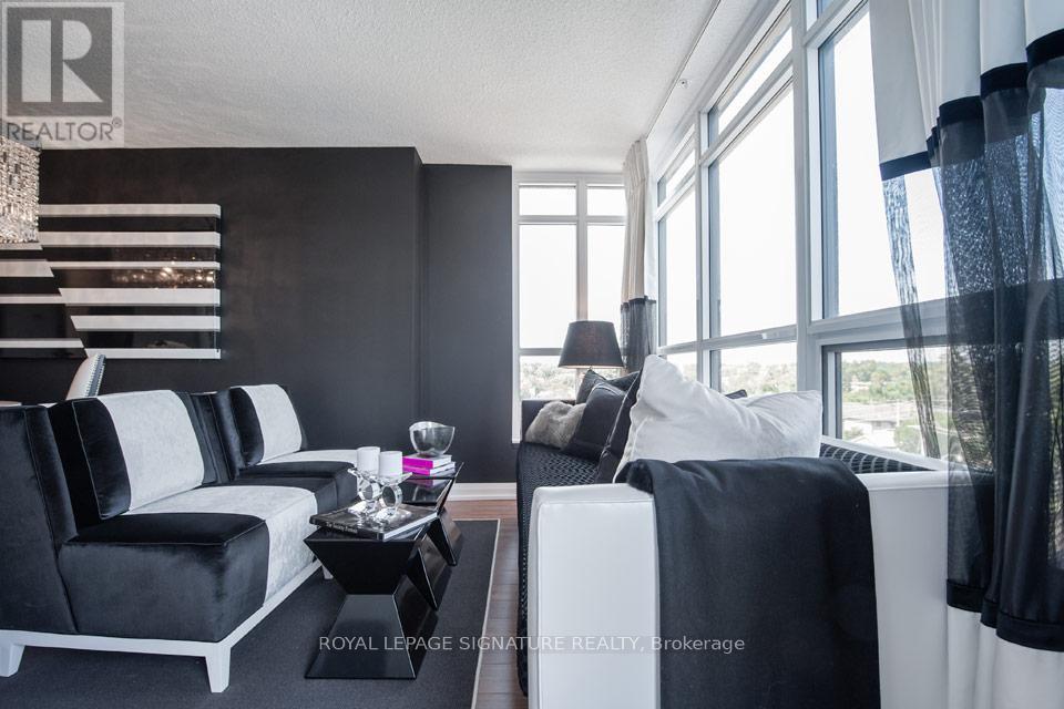 614 - 305 ROEHAMPTON AVENUE, Toronto, Ontario
