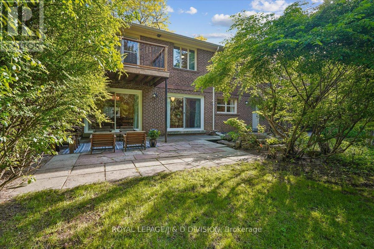 36 Medalist Road, Toronto, Ontario  M2P 1Y5 - Photo 22 - C13414874