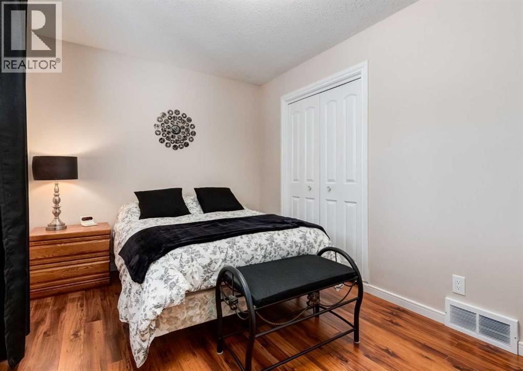332 Pinemont Road NE, Calgary, Alberta  T1Y 1V7 - Photo 22 - A2315205