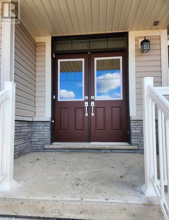 77 WINTERGREEN CRESCENT, Haldimand, Ontario