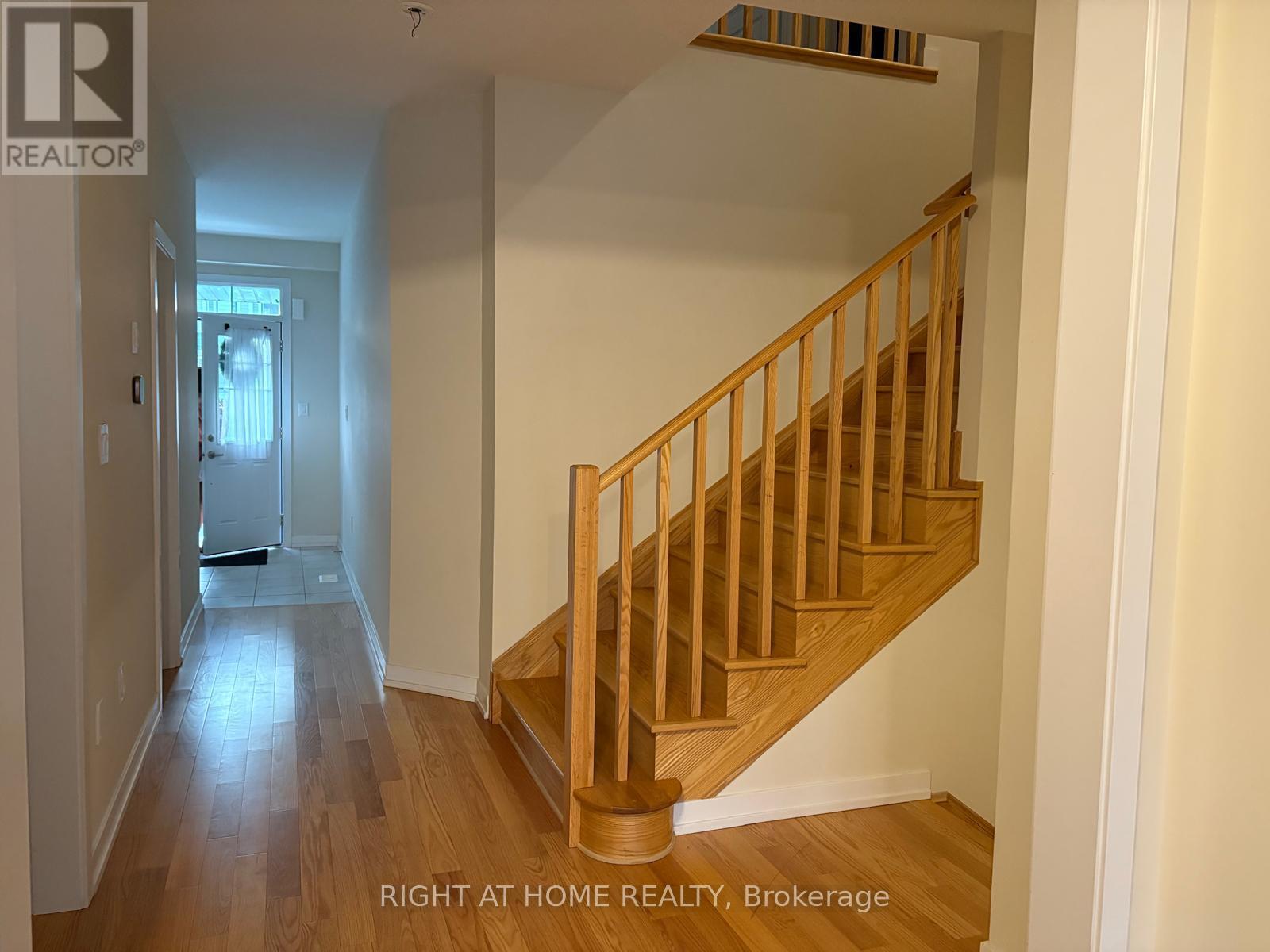 77 Wintergreen Crescent, Haldimand, Ontario  N3W 0H8 - Photo 8 - X13414428