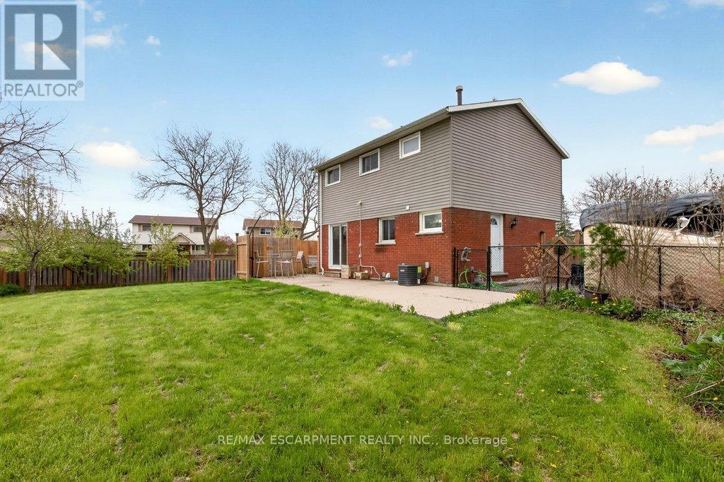 120 Chilton Drive, Hamilton, Ontario  L8J 1M5 - Photo 24 - X13414506