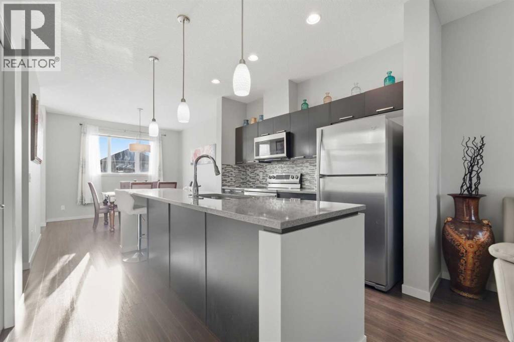 131 Copperpond Row SE, Calgary, Alberta  T2Z 1H3 - Photo 10 - A2315760