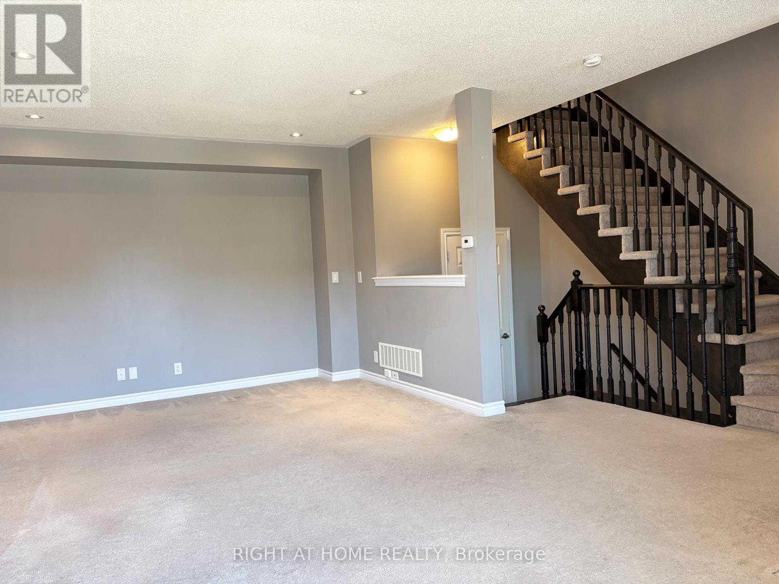68 Nearco Crescent, Oshawa, Ontario L1L 0J4 - Photo 9 - E13414610