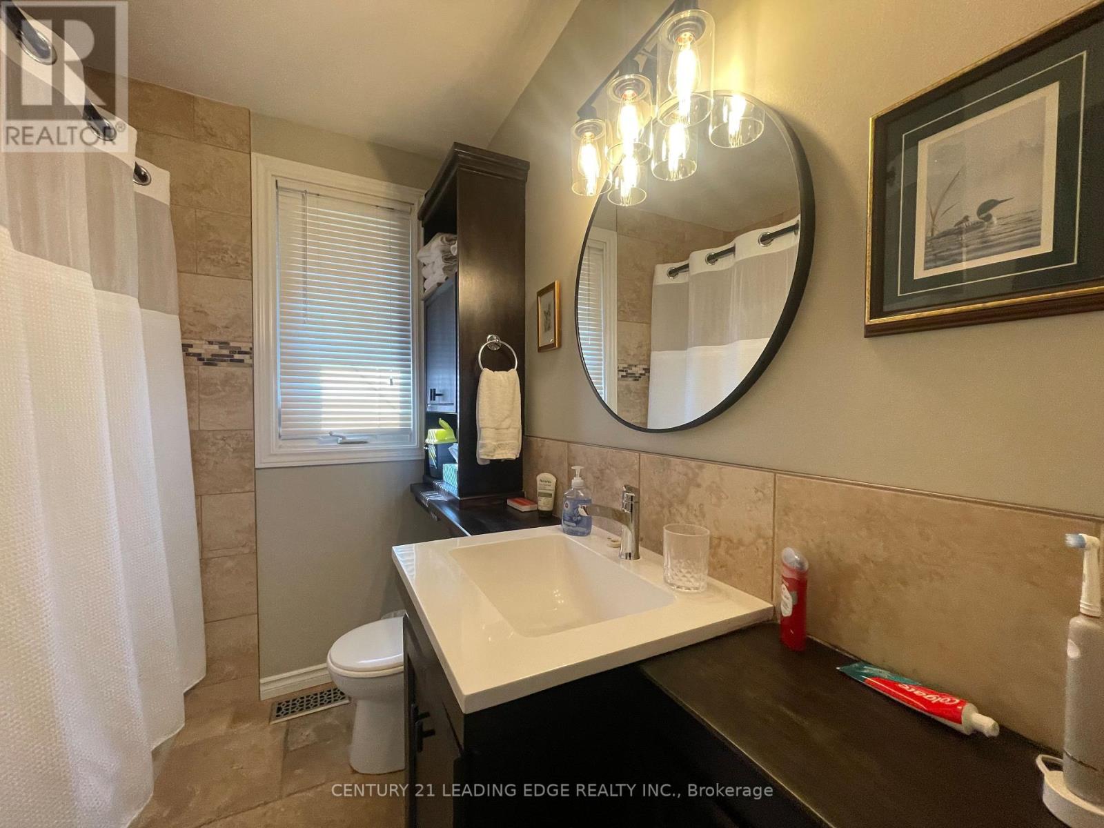 Main - 276 Jasper Avenue, Oshawa, Ontario  L1J 1L2 - Photo 12 - E13414634