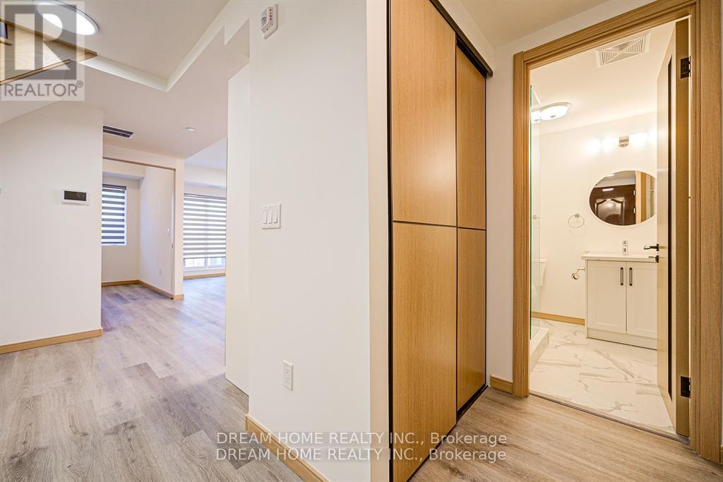 B309 - 50 Morecambe Gate, Toronto, Ontario  M1W 2N6 - Photo 4 - E13414664