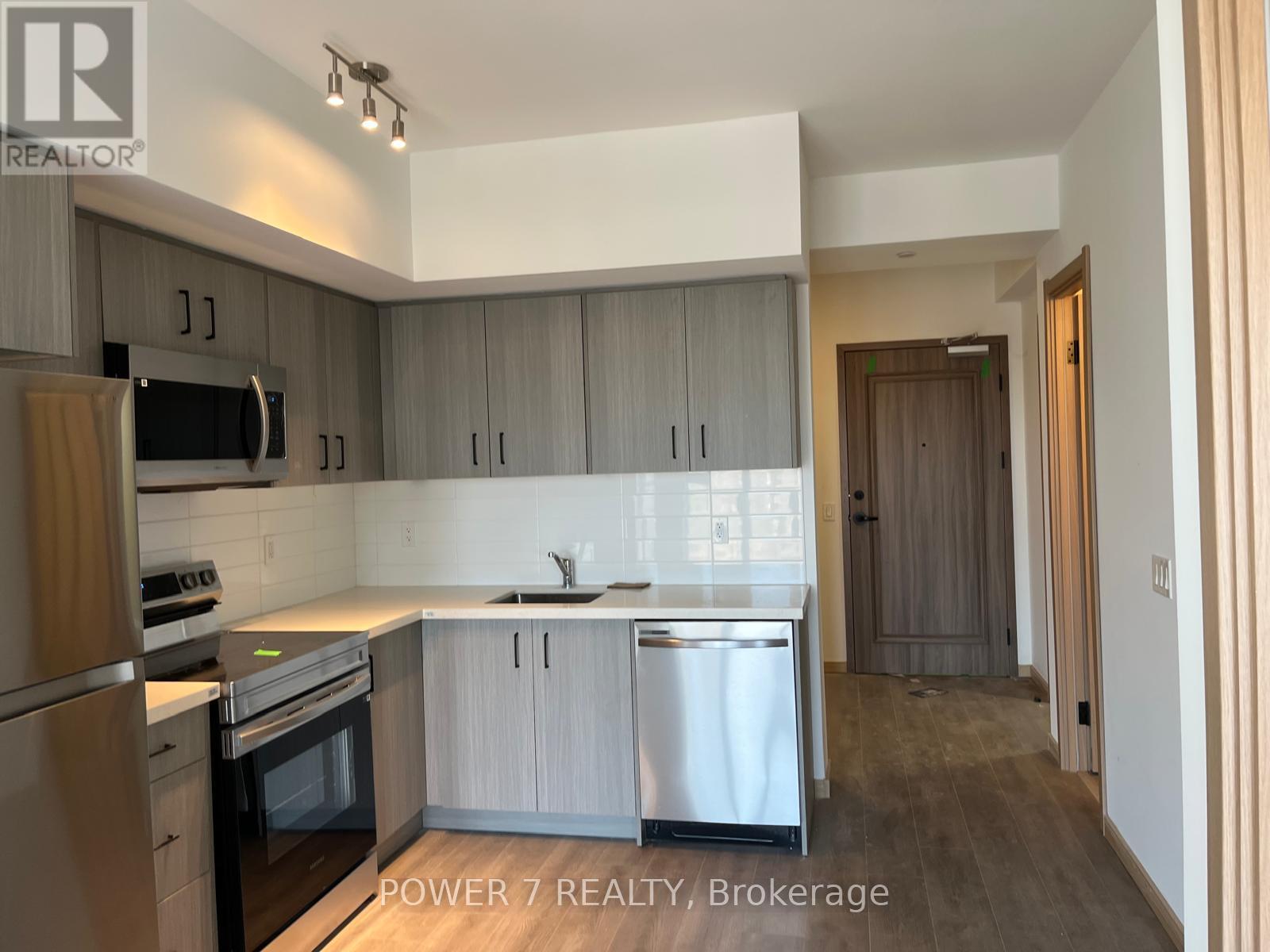 A1001 - 3421 Sheppard Avenue E, Toronto, Ontario  M1T 3K5 - Photo 4 - E13414698