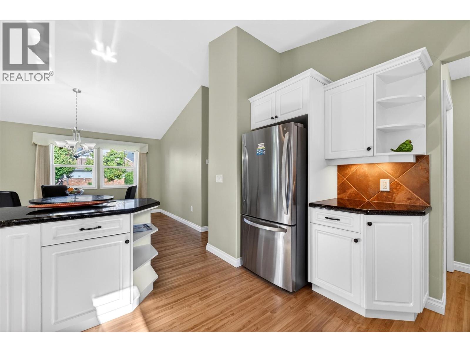 1231 10 Street SW Unit# 5, Salmon Arm, British Columbia  V1E 0A5 - Photo 23 - 10389510