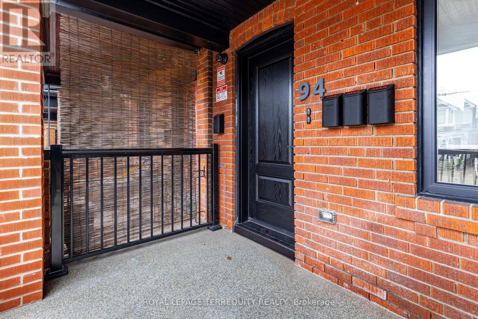 1 - 94 Earlscourt Avenue, Toronto, Ontario  M6E 4A9 - Photo 12 - W12777784