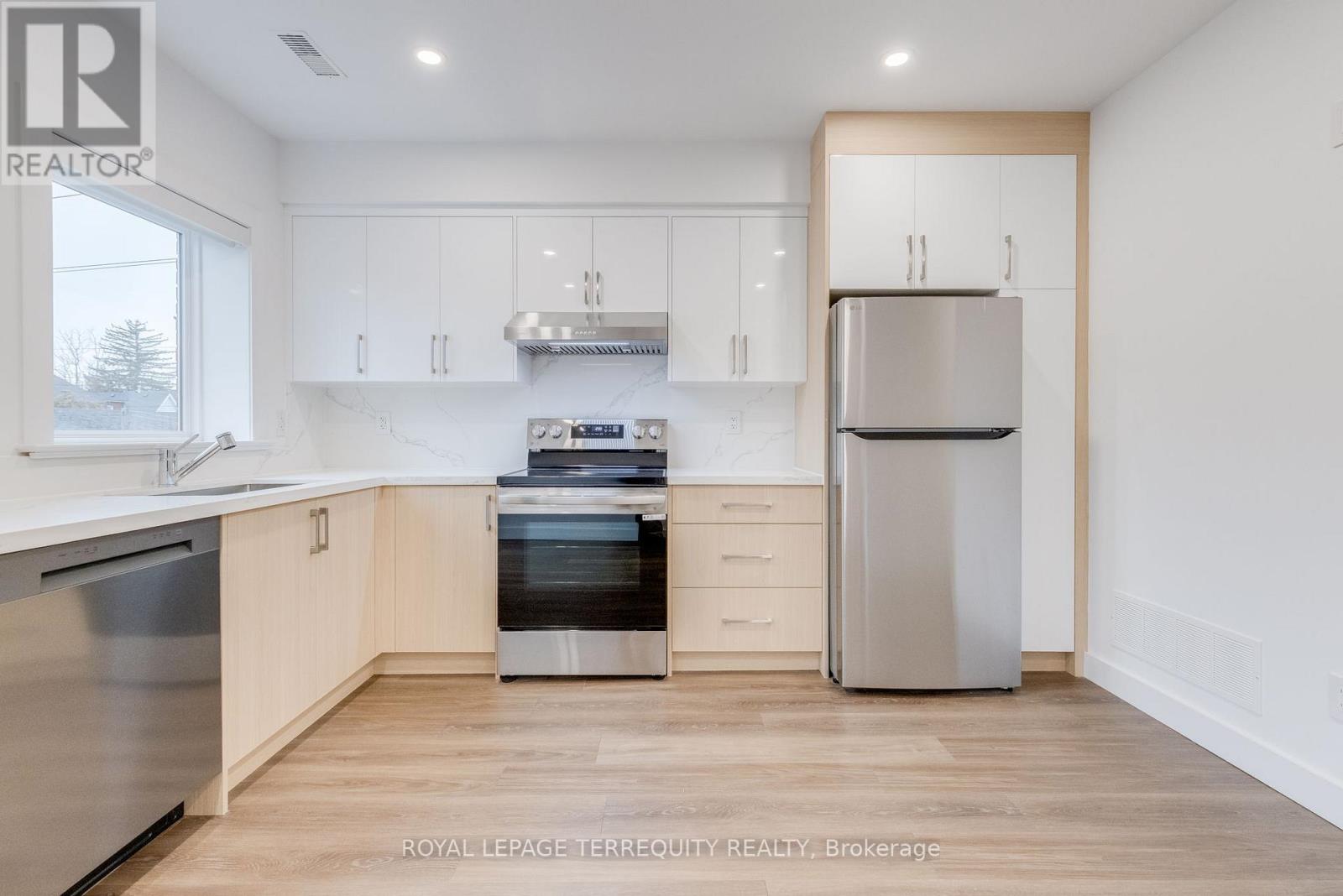 1 - 94 EARLSCOURT AVENUE, Toronto, Ontario