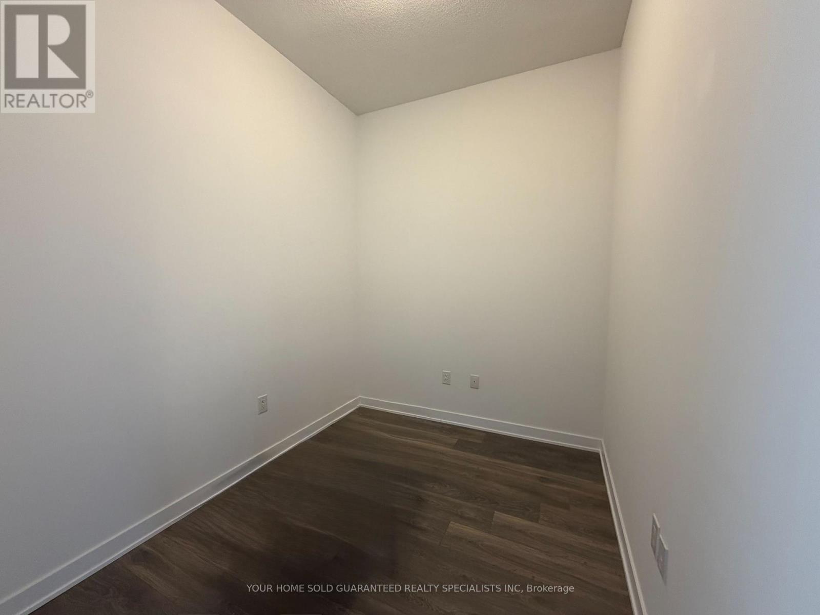 1012 - 60 Honeycrisp Crescent, Vaughan, Ontario  L4K 0N5 - Photo 3 - N13414644