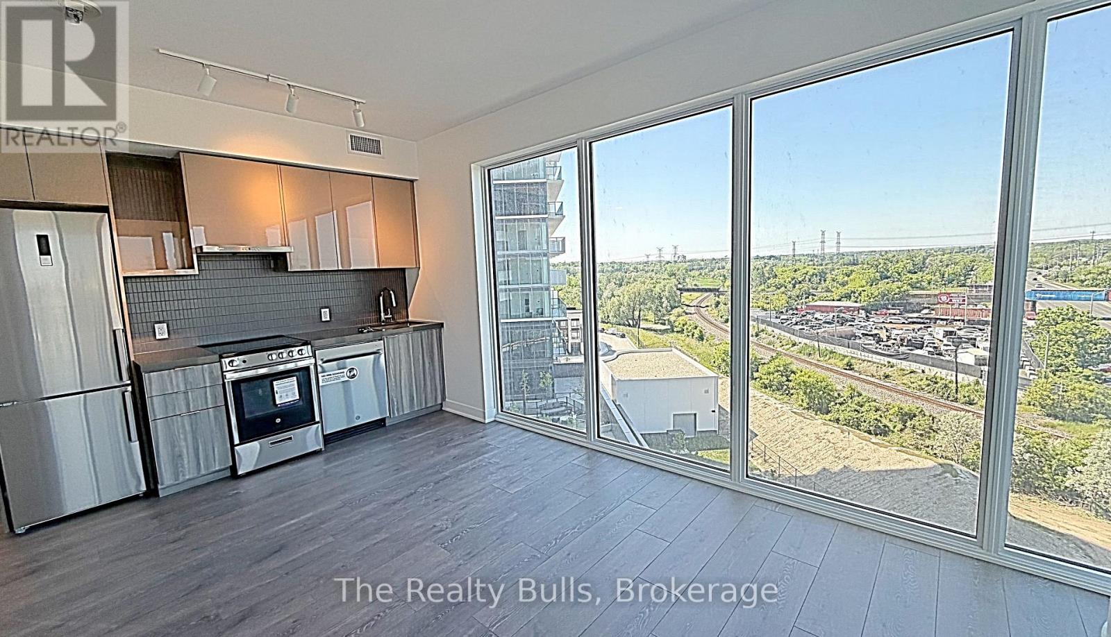 6 Flavelle Trail, Vaughan, Ontario  L4L 0M8 - Photo 6 - N13414668