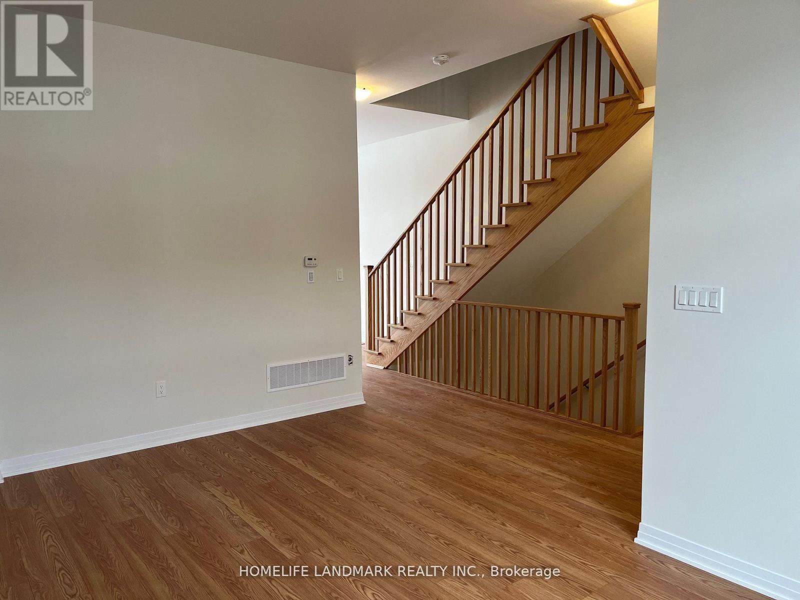 51 Millman Lane, Richmond Hill, Ontario  L4S 0P8 - Photo 7 - N13414672