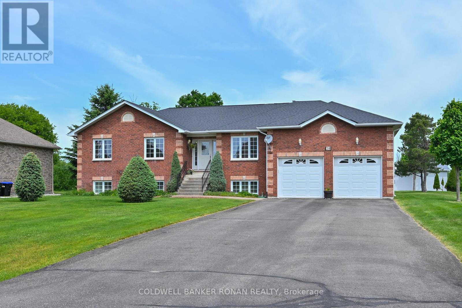 28 FISHER DRIVE, Adjala-Tosorontio, Ontario