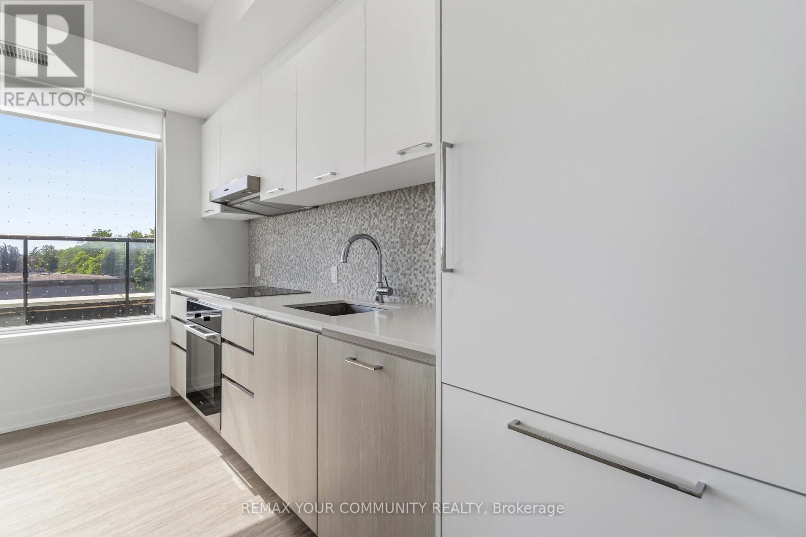 427 - 8188 Yonge Street, Vaughan, Ontario  L4J 0M2 - Photo 5 - N13414946