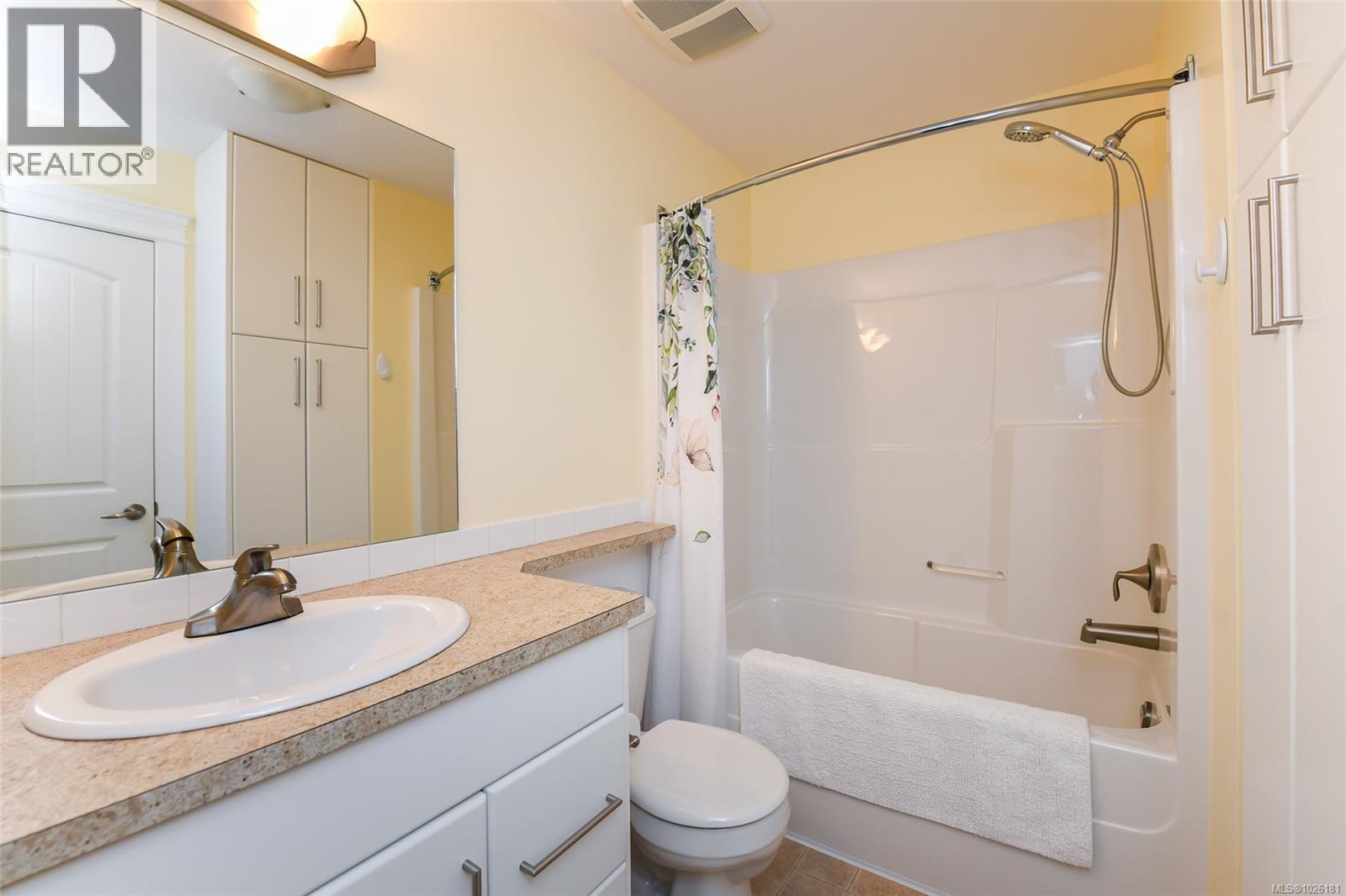 153 4714 Muir Rd, Courtenay, British Columbia  V9N 8Z6 - Photo 22 - 1026181