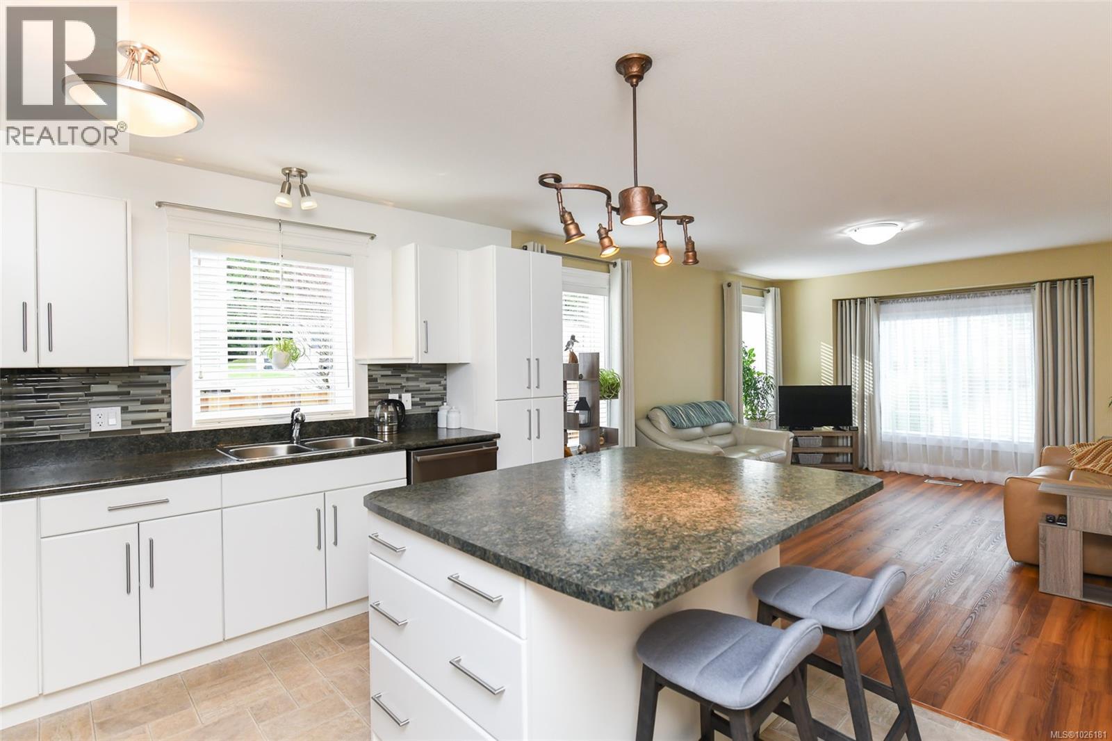 153 4714 Muir Rd, Courtenay, British Columbia  V9N 8Z6 - Photo 14 - 1026181
