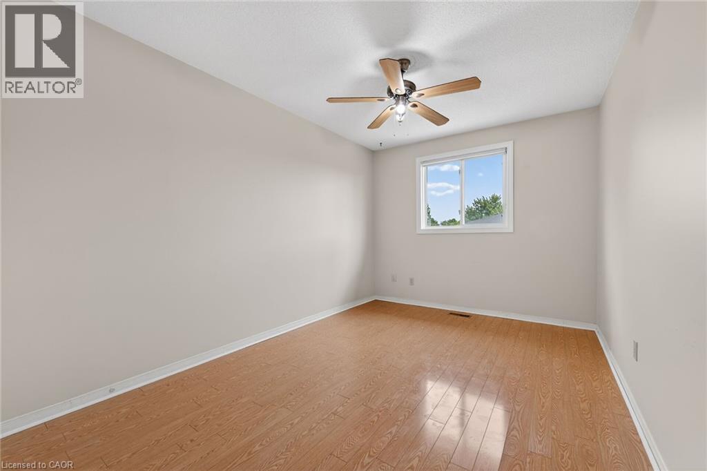 25 Perthshire Court, Hamilton, Ontario  L9B 2H1 - Photo 31 - 40837798