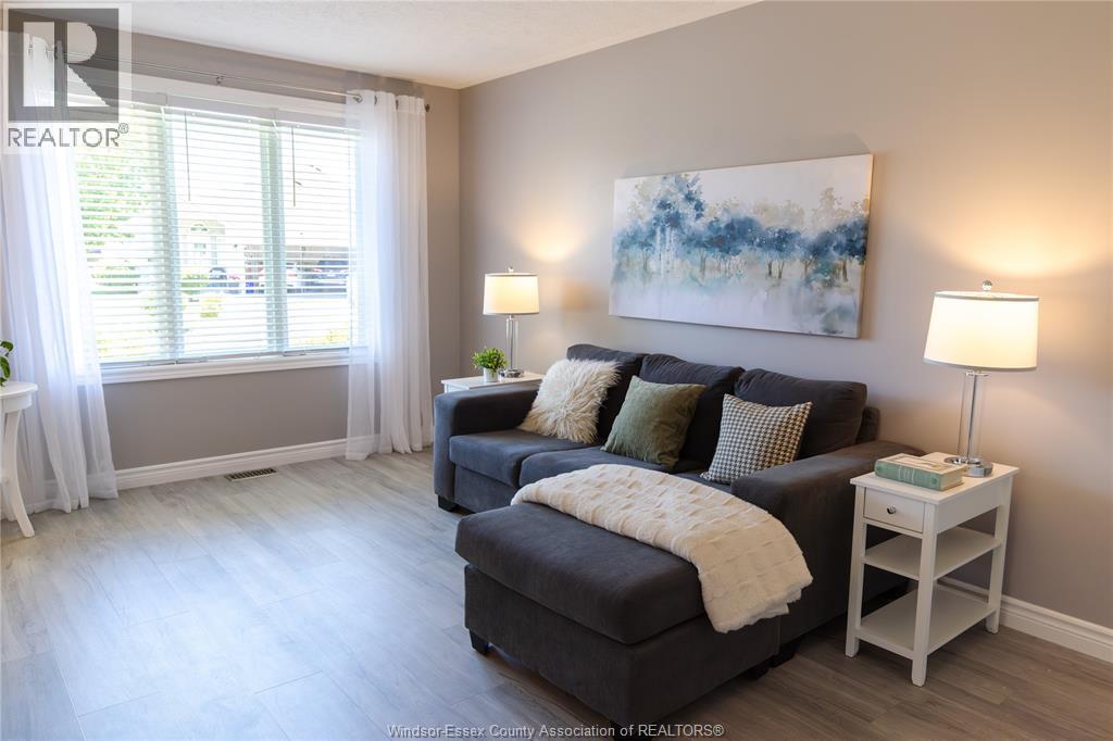 3994 Maple Leaf, Windsor, Ontario N8W 5R3 - Photo 4 - 26013451