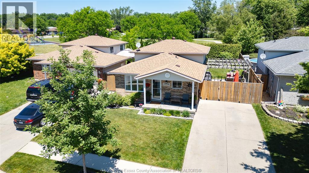 3994 Maple Leaf, Windsor, Ontario N8W 5R3 - Photo 43 - 26013451
