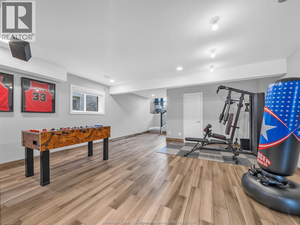 2940 Mcrobbie, Windsor, Ontario N8R 0A5 - Photo 32 - 26013394