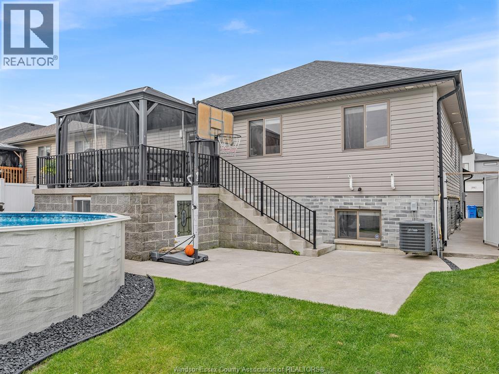 2940 Mcrobbie, Windsor, Ontario N8R 0A5 - Photo 39 - 26013394