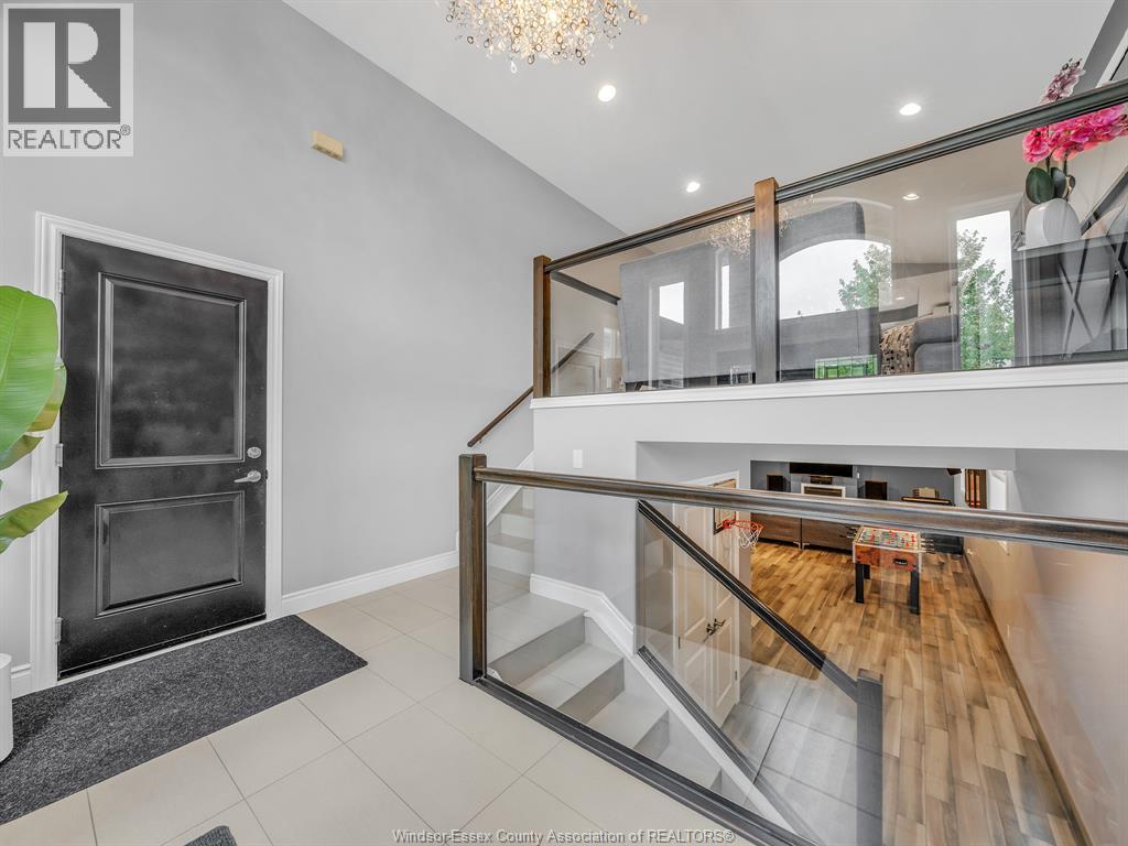 2940 Mcrobbie, Windsor, Ontario N8R 0A5 - Photo 4 - 26013394