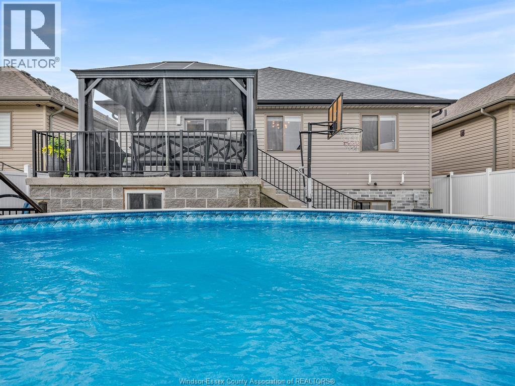 2940 Mcrobbie, Windsor, Ontario N8R 0A5 - Photo 42 - 26013394