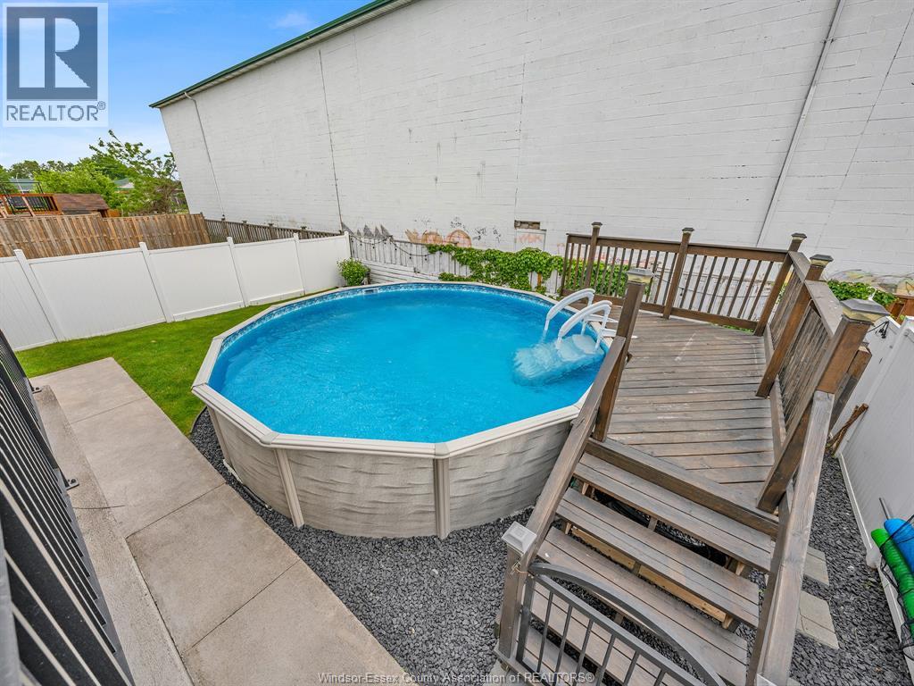 2940 Mcrobbie, Windsor, Ontario N8R 0A5 - Photo 43 - 26013394