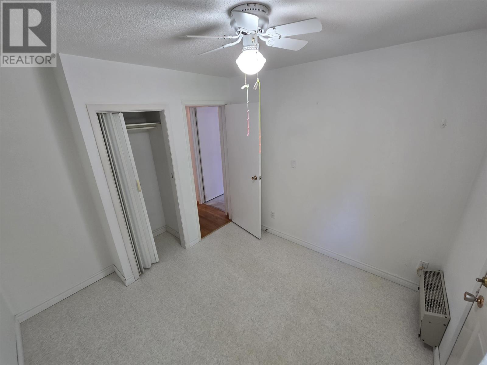 71 Lawrence Ave, Elliot Lake, Ontario  P5A 3R1 - Photo 18 - SM261357