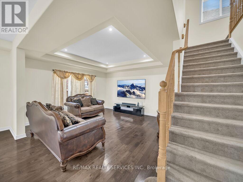 9 Fitzgerald Street, Orangeville, Ontario  L9W 6R7 - Photo 13 - W13414582