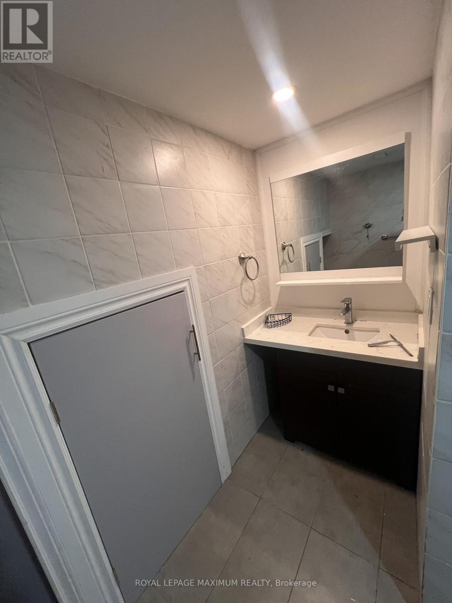 Bsmt #1 - 16 Langholm Drive, Toronto, Ontario  M3M 2R6 - Photo 9 - W13414606